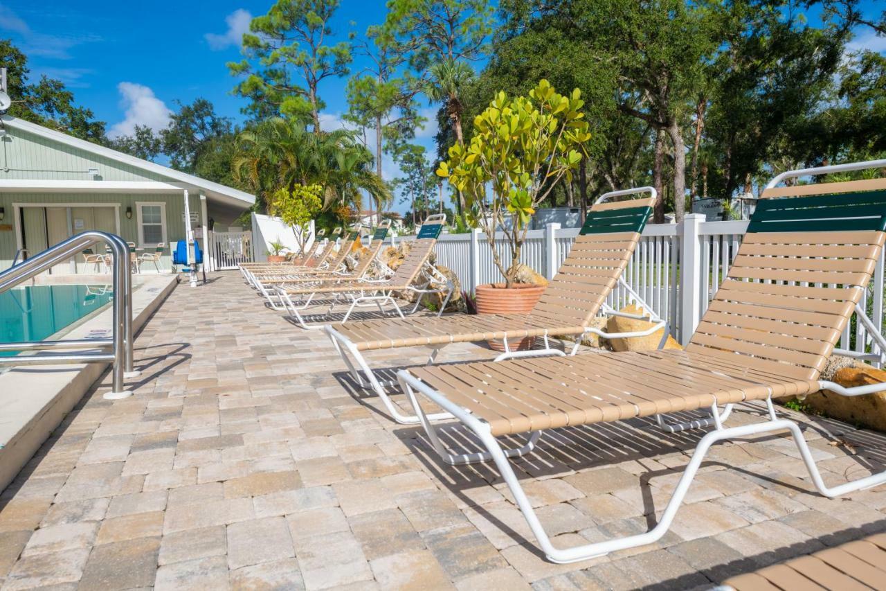 Naples Rv Resort Naples Manor Extérieur photo
