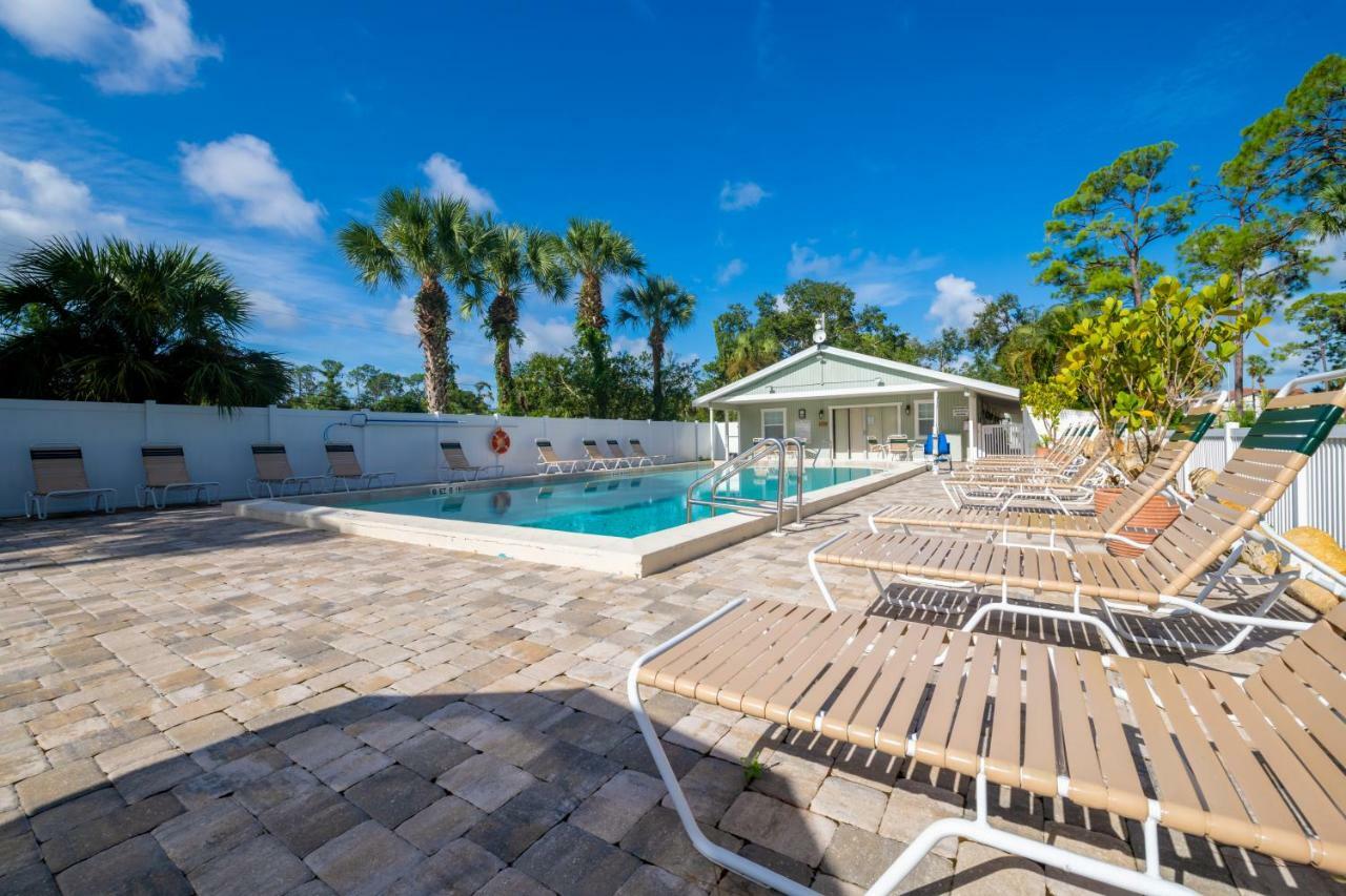 Naples Rv Resort Naples Manor Extérieur photo