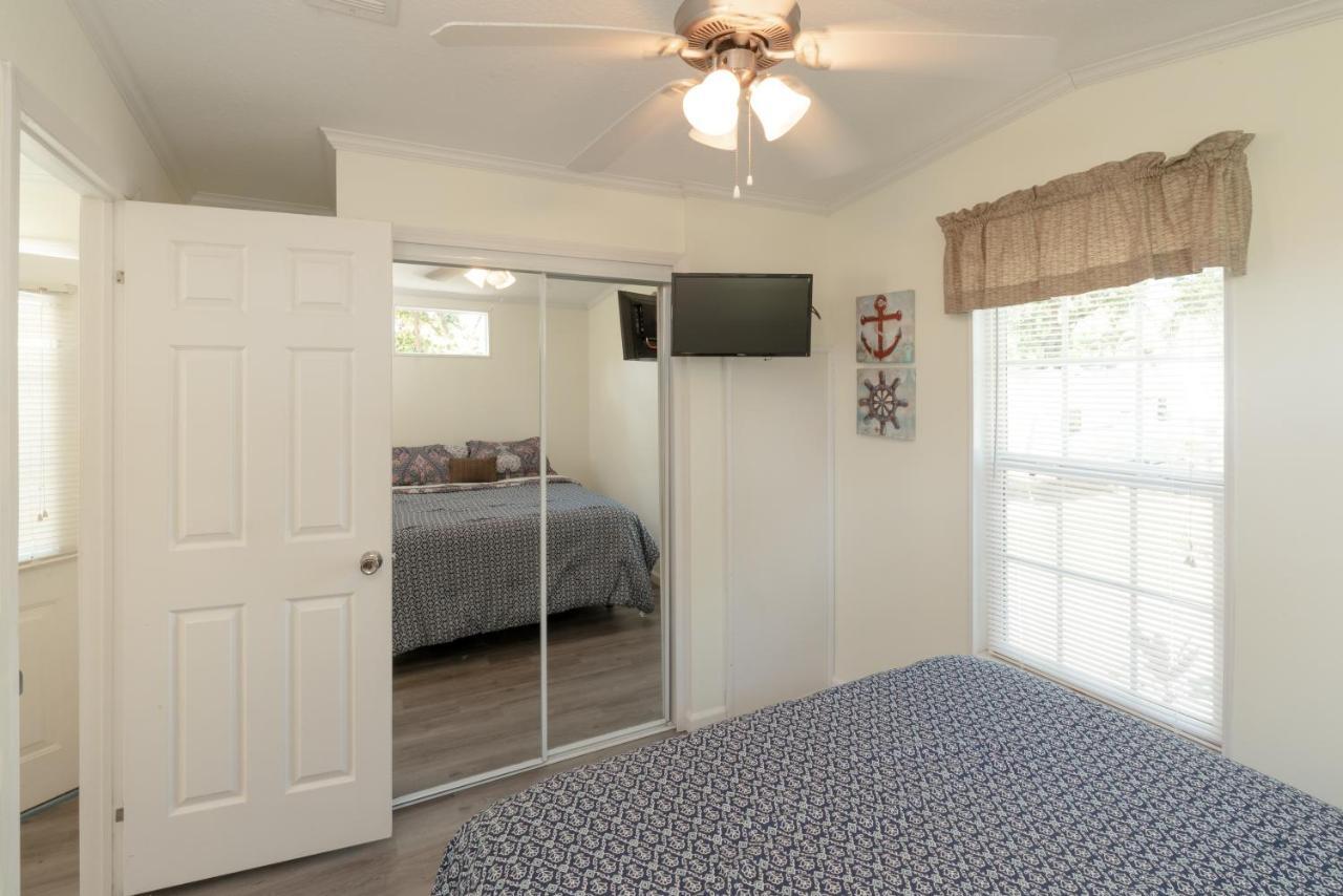 Naples Rv Resort Naples Manor Extérieur photo