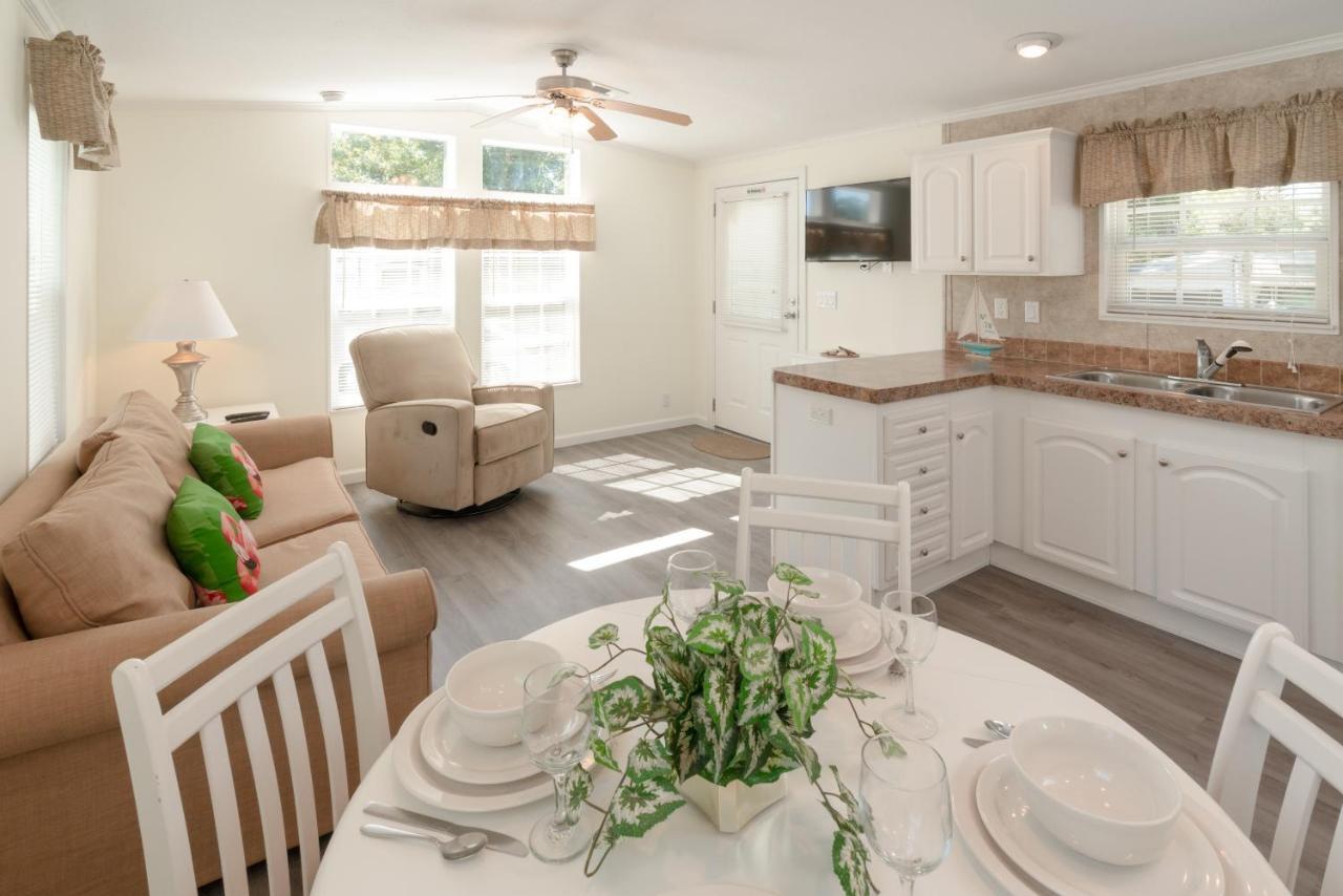 Naples Rv Resort Naples Manor Extérieur photo